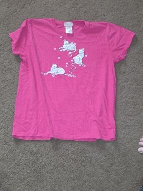 Girls' Bright Pink Short Sleeve Tee with White Cat Graphic